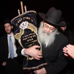Living with Rebbi by Rabbi Yoel Gold