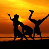 Raising Kids who are Independent AND Nurtured (9-Minute Mommy-Peptalk Video)