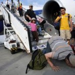 New Olim Welcomed with Missiles (3-Minute Inspirational Video)