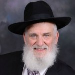 In Memory of Rebbetzin Tziporah Heller's Husband: Rabbi Avrohom Dovid Heller zl