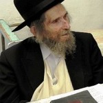 Rabbi Shteinman to Frum Schools: Stop being Snobs! (5-Minute Important Video)